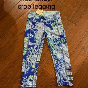 Lilly Pulitzer Medium NWT 50+ Weekender Blue Current Crop Legging